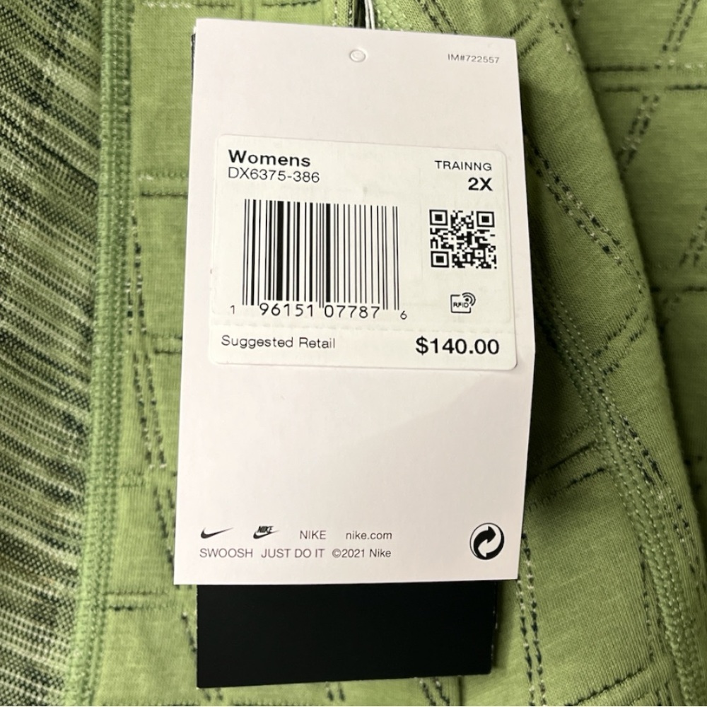 Nike Therma-FIT Luxe Yoga Reversible Wrap Jacket size 2X - Picture 10 of 11